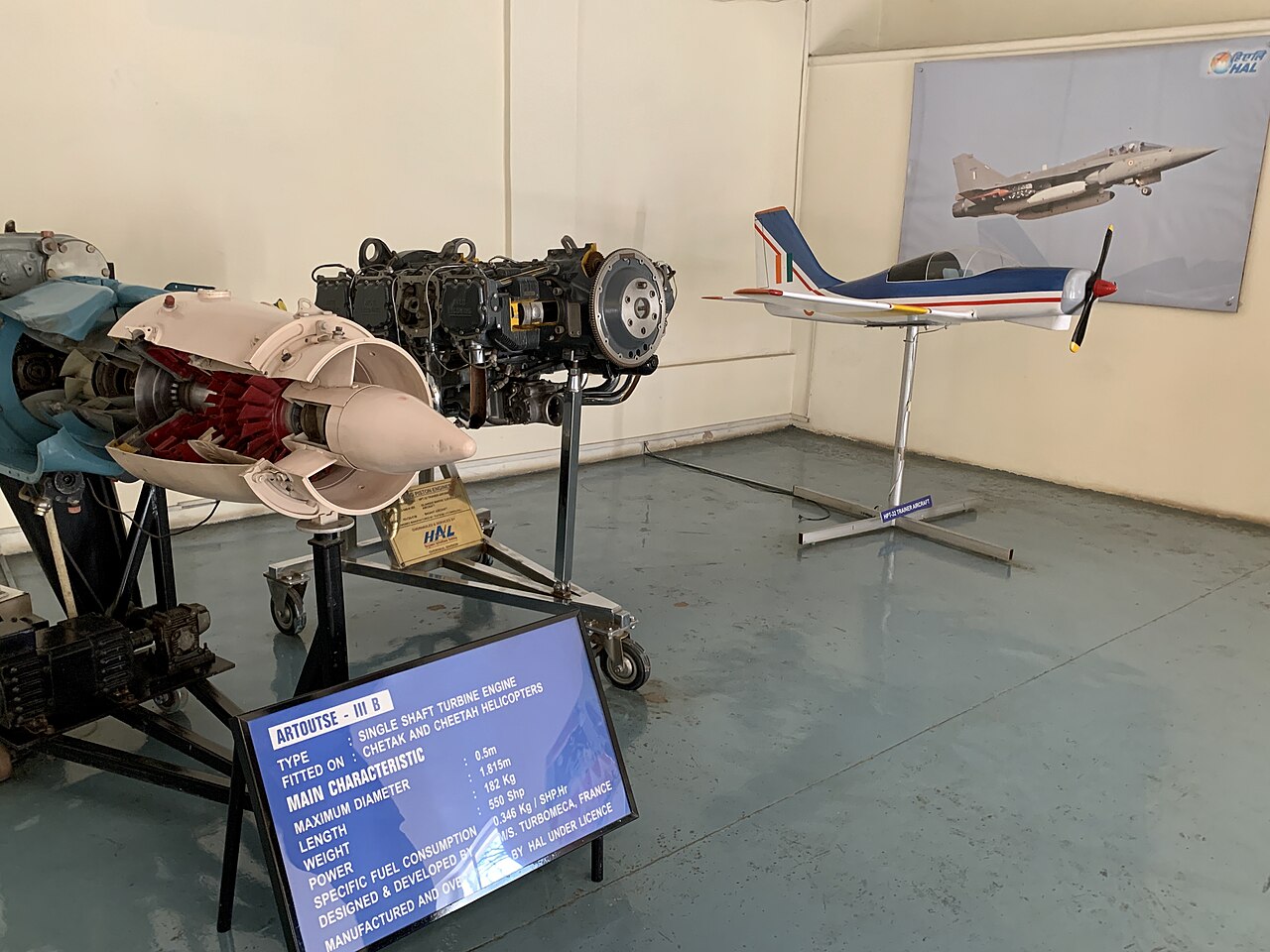 Aircraft engine
