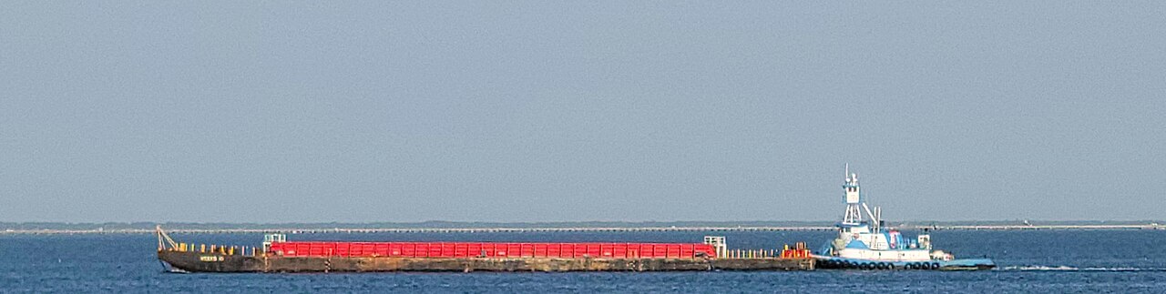 Barge